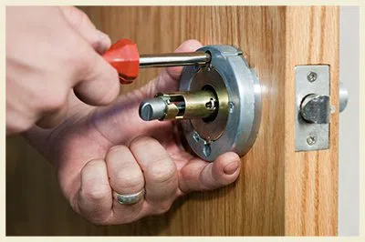 Country Club Hills Locksmith Store Country Club Hills, IL 708-631-0029 - 10-residential-lockouts
